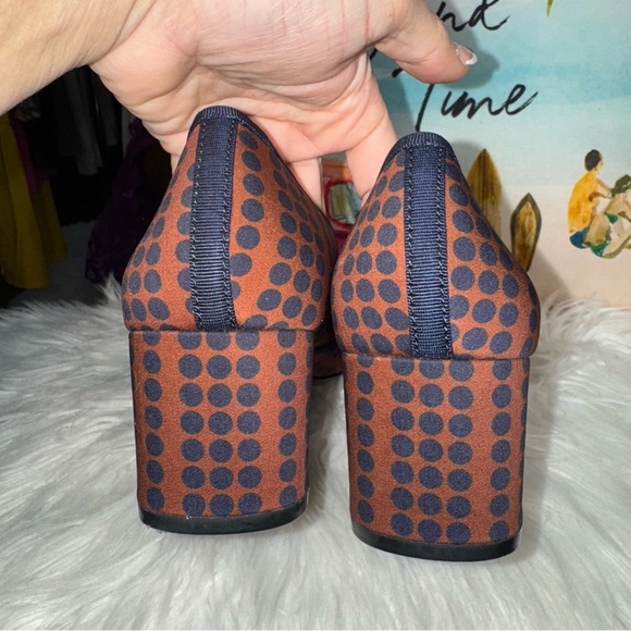 Tory Burch Bow Accent Polka Dot Chunky Heels In Brown & Navy Blue Size 7.5 - Picture 8 of 14